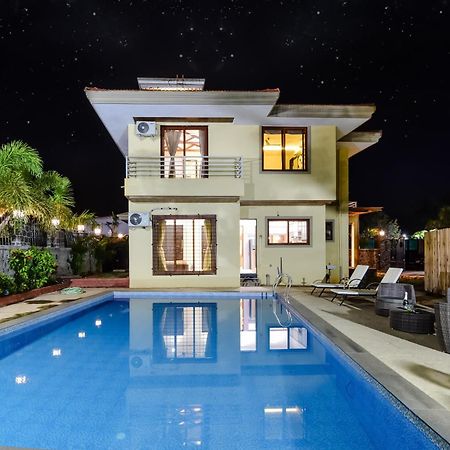 Lifeline Villas - Luxurious Taraangan 4 Mountain View Villa With Biggest Pool And Huge Open Area Лонавала Екстериор снимка