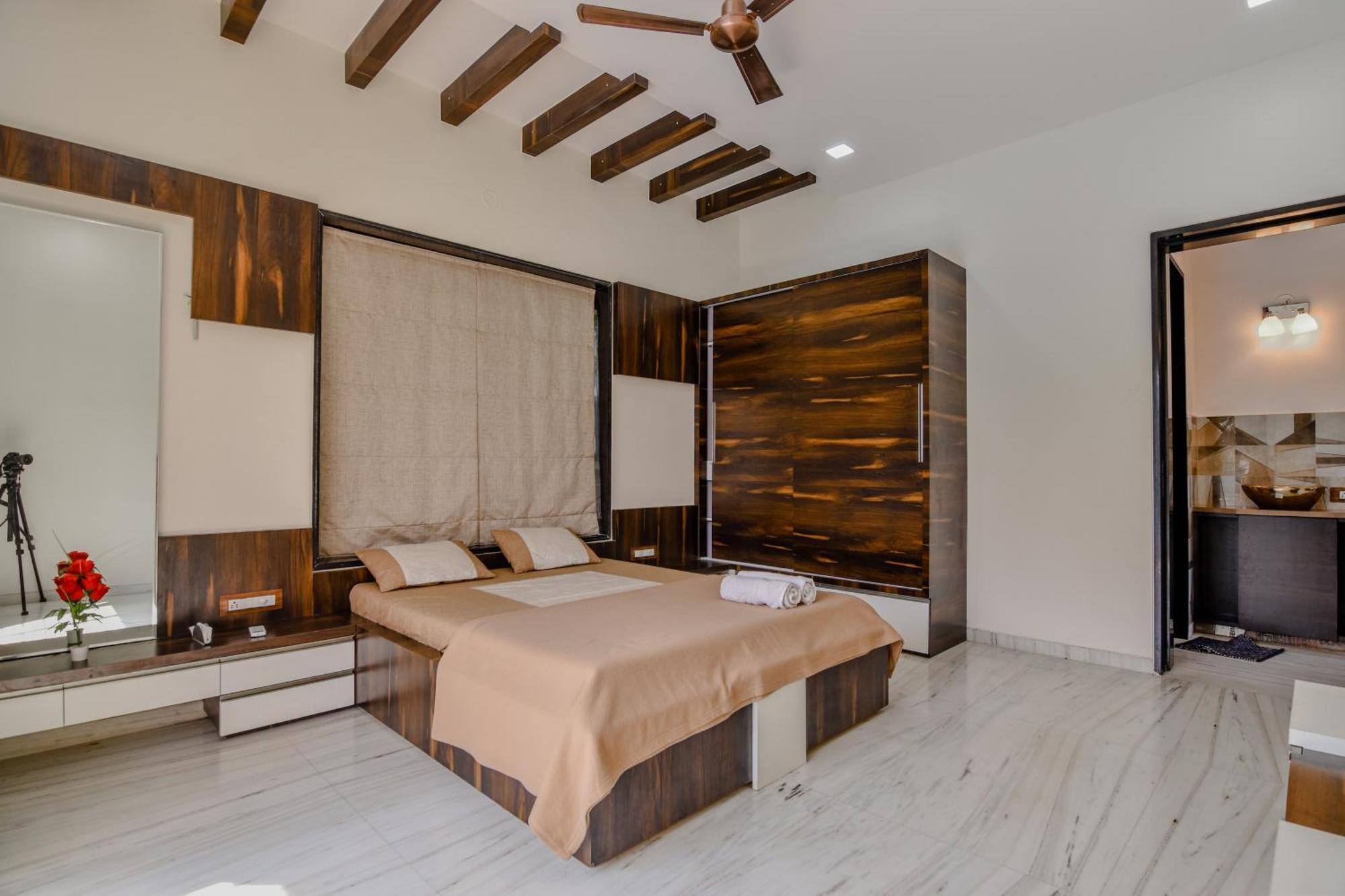 Lifeline Villas - Luxurious Taraangan 4 Mountain View Villa With Biggest Pool And Huge Open Area Лонавала Екстериор снимка