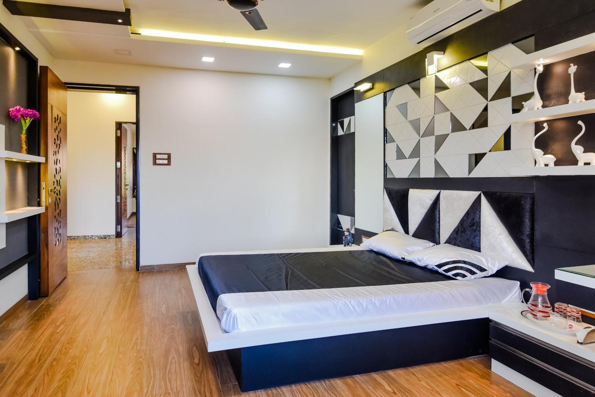 Lifeline Villas - Luxurious Taraangan 4 Mountain View Villa With Biggest Pool And Huge Open Area Лонавала Екстериор снимка